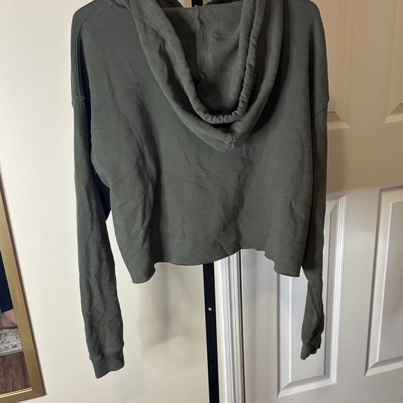 Wild Fable Olive Green Cropped Hoodie - Picture 4 of 4